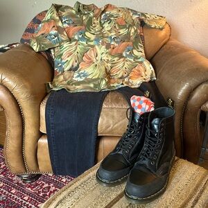 Hawaiian Floral Ruff Hewn Button up Shirt made in USA